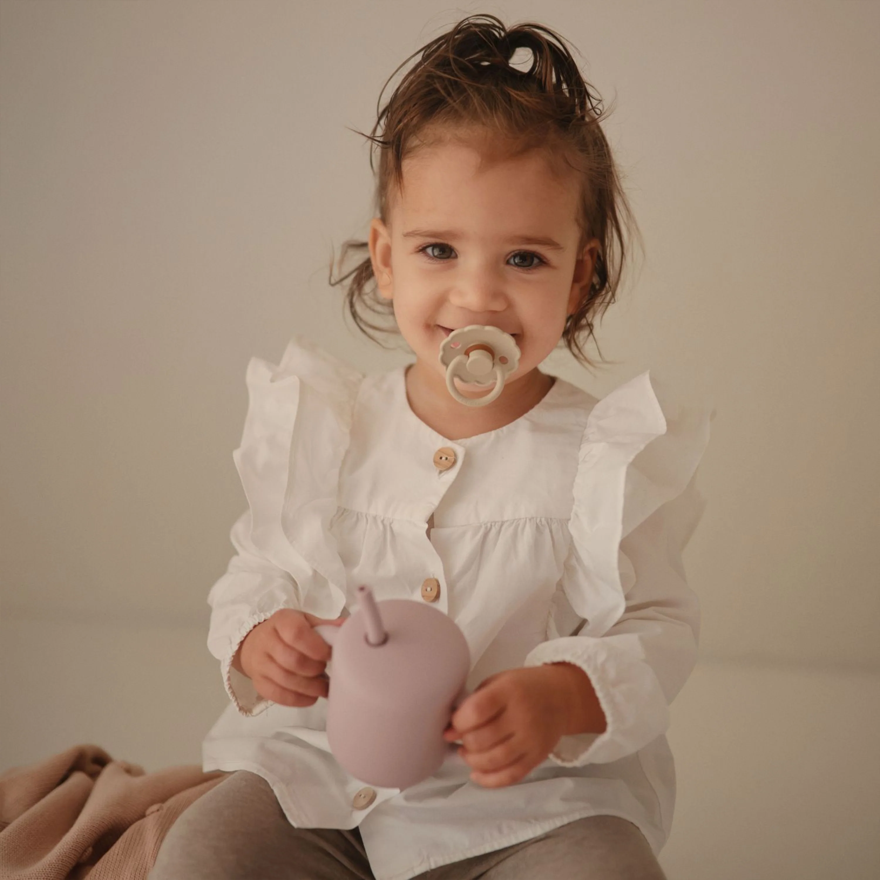FRIGG Daisy Natural Rubber Pacifier – BPA-Free, 0-6 months - Image 4