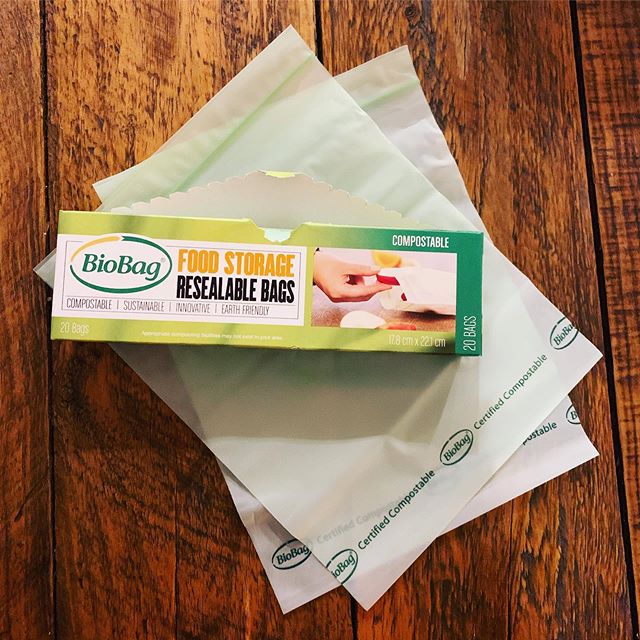 Resealable 1 Quart Food Storage Bag - Image 3