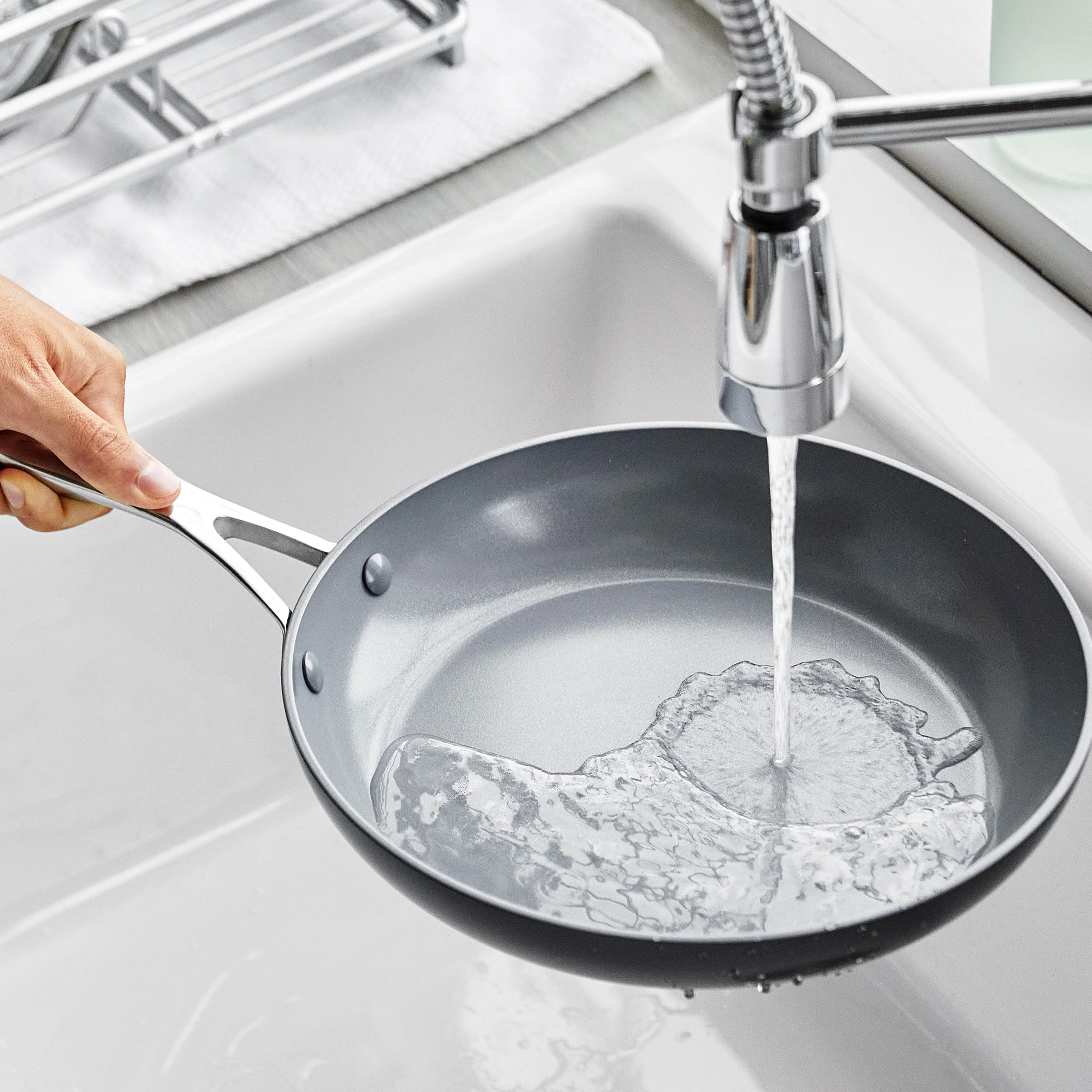 Valencia Pro Ceramic, Nonstick, Hard Anodized Fry Pan, 10" - Image 17
